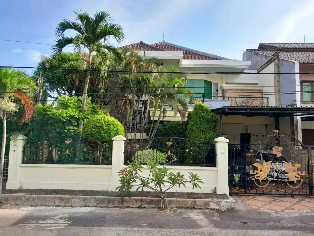 JUAL RUMAH MEWAH DALAM KOMPLEKS ELITE DI DENPASAR - Image 1 of 10