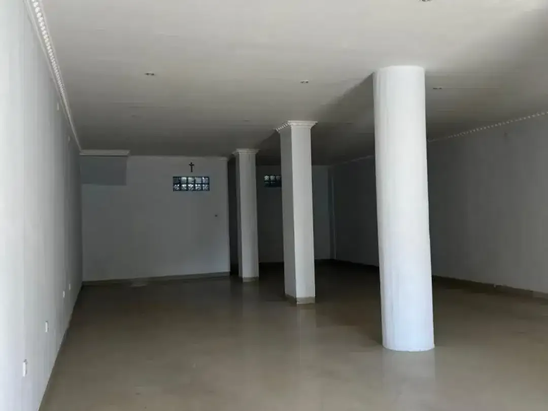 Ruko 3 Lantai Lokasi Dekat Pinggir Jalan Sesetan Disewakan, Denpasar Selatan - Image 4 of 7