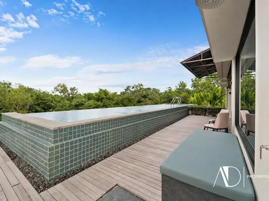 FREEHOLD | 6-BEDROOM VILLA WITH PANORAMIC OCEAN VIEWS IN JIMBARAN - Image 4 of 10