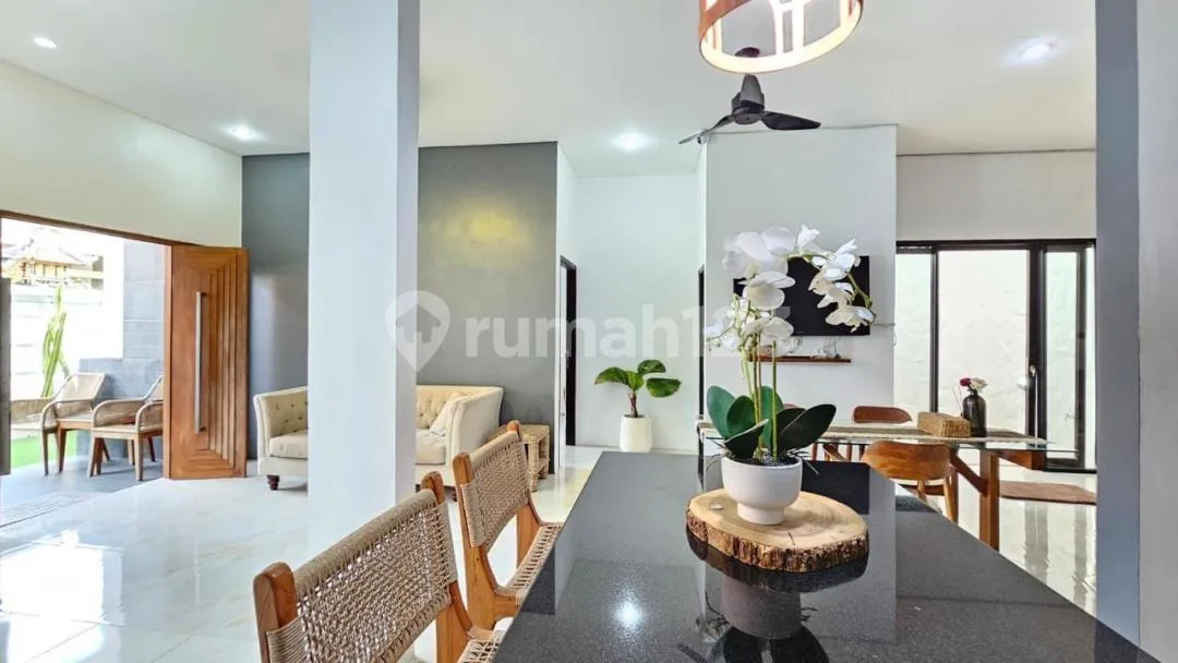 Freehold (Dijual) Rumah Modern Semi Villa - Image 2 of 4