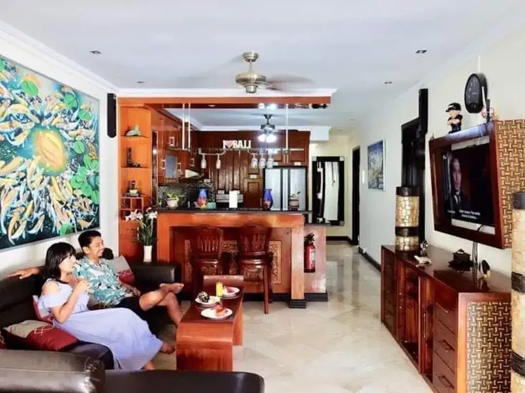 LUXURY OCEAN VIEW VILLA – FULLY EQUIPPED & ART-FILLED – DIRECT OWNER ( RBN / IW / LM ) - Image 7 of 10