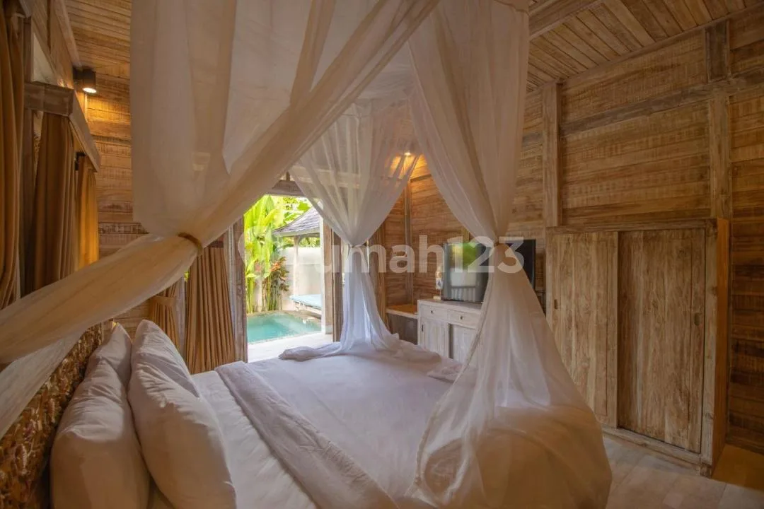 Modern Villa 2 Kamar Tidur di Penarungan Dekat Green School - Image 3 of 4