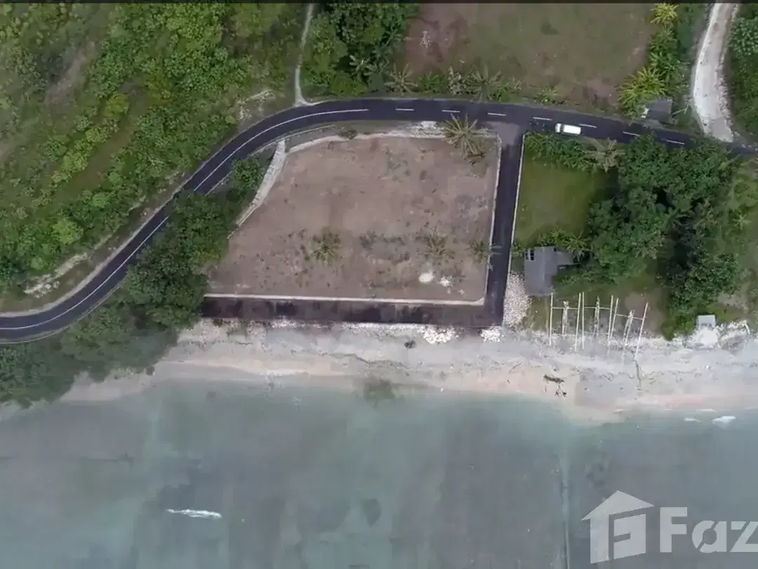 Land for sale in Nusa Penida, Bali - Image 1 of 6