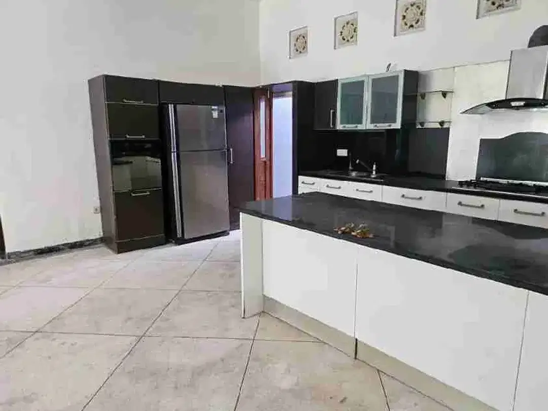 DIJUAL VILLA PANTAI SANUR, DENPASAR SELATAN - Image 6 of 10