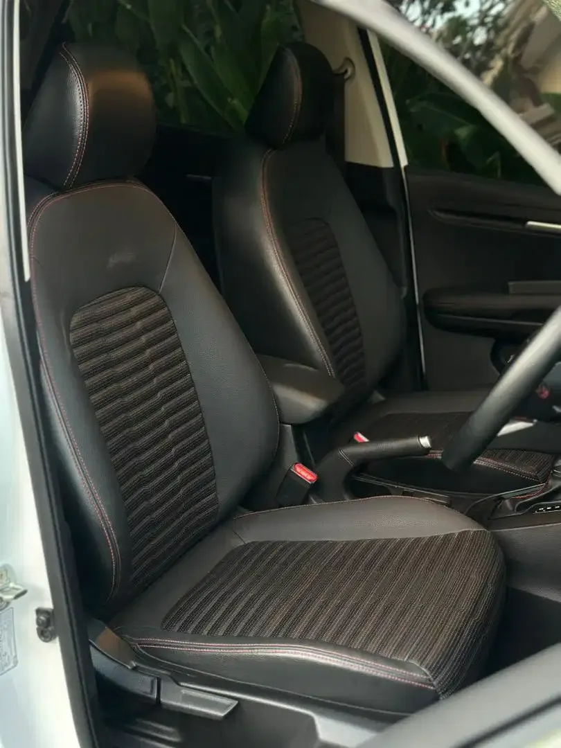 Kia Sonet 1.5 Premiere 2023 Asli Bali Matic Low KM 15.000 - Image 9 of 10