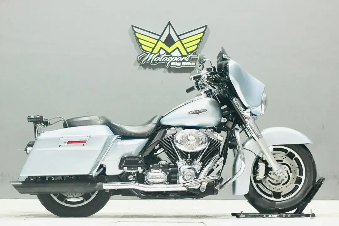 Harley davidson street Glide mulus ultra classic fatboy dyna Road king - Image 6 of 7