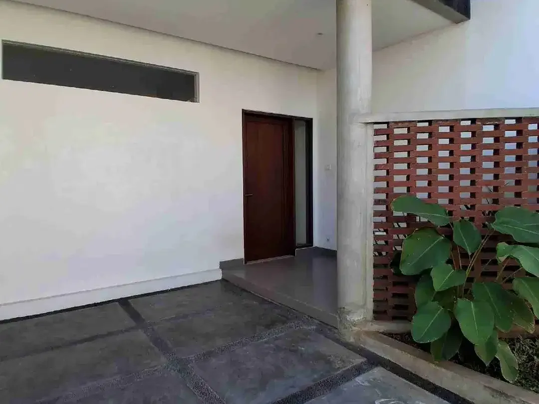 DIJUAL RUMAH BARU DI DENPASAR UTARA - Image 3 of 10