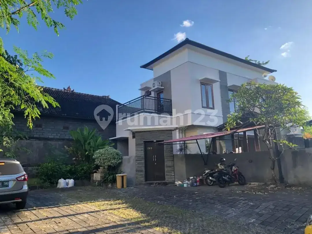 Dijual Villa Estetik Cocok untuk Hunian Maupun Investasi - Image 2 of 10