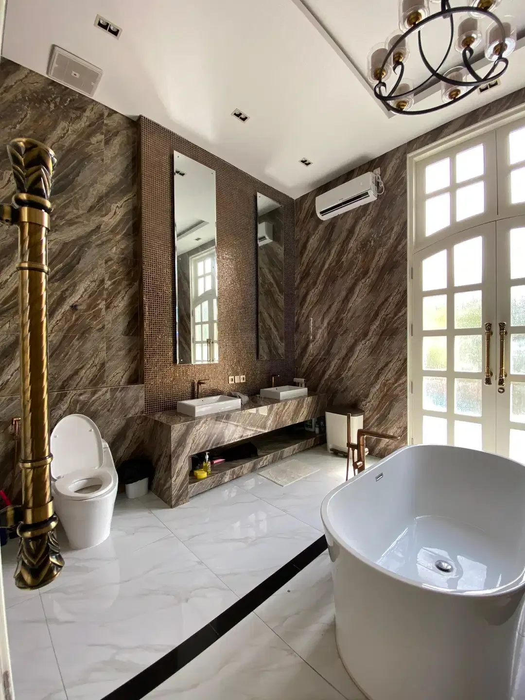 Villa Mewah Turun Harga di Kawasan Premium Jimbaran - Image 8 of 10