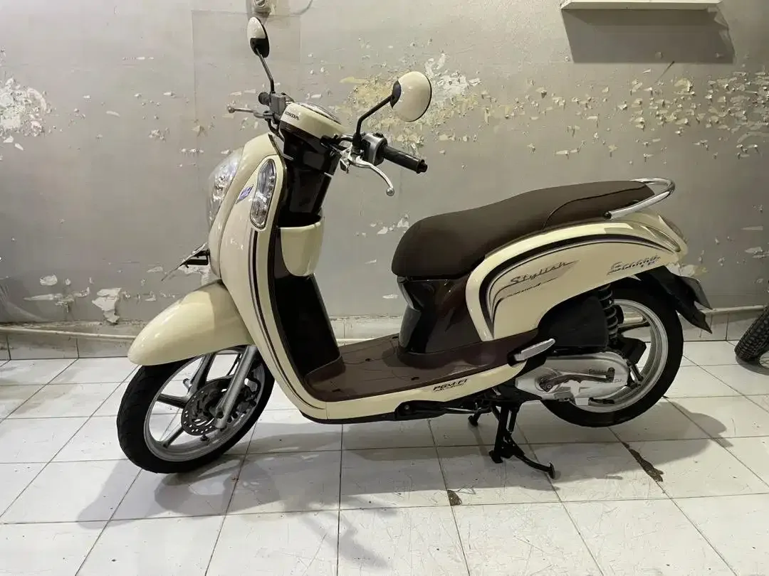 Scoopy 2015 // bintang dewata motor // - Image 3 of 7
