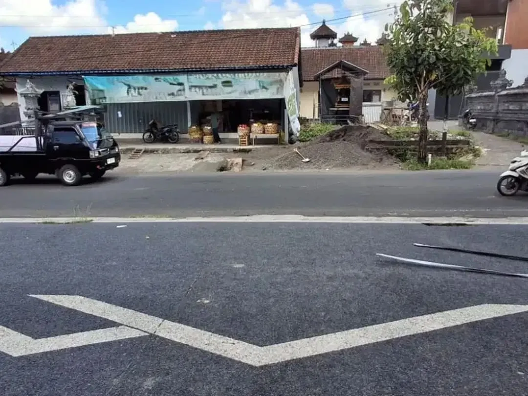Disewakan tempat uusaha & kantor jalan utama Padonan, Canggu - Image 2 of 3