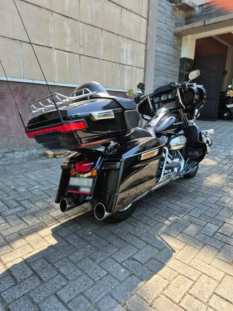 Harley Davidson ULTRA LIMITED M8 107ci,VIN 2018 5HD asia,odo 5 rb mls - Image 7 of 10