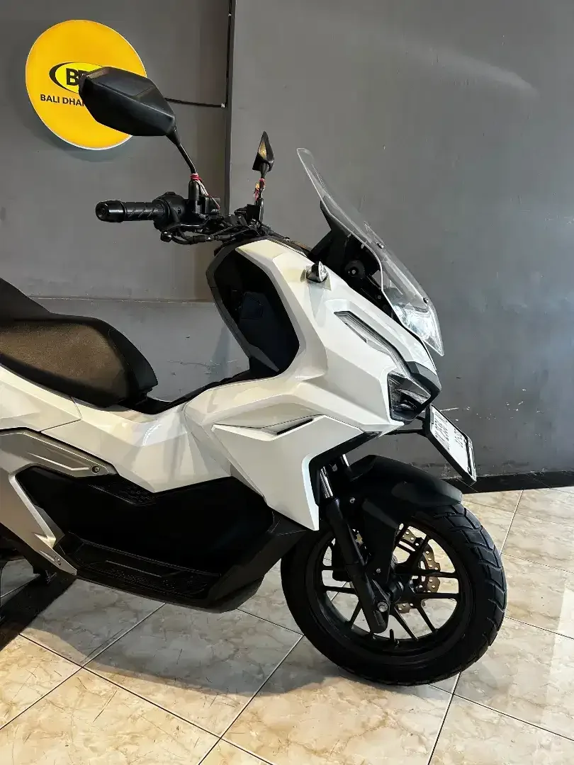 DP 1,7 JT/ BUNGA MENURUN 2% /HONDA ADV 160 TAHUN 2025 - Image 5 of 6