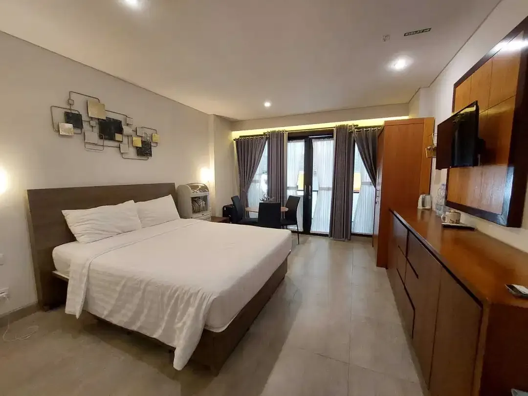 FOR SALE HOTEL BEST INVESTMENT LOCATION PREMIUM PANTAI KUTA - Image 8 of 10