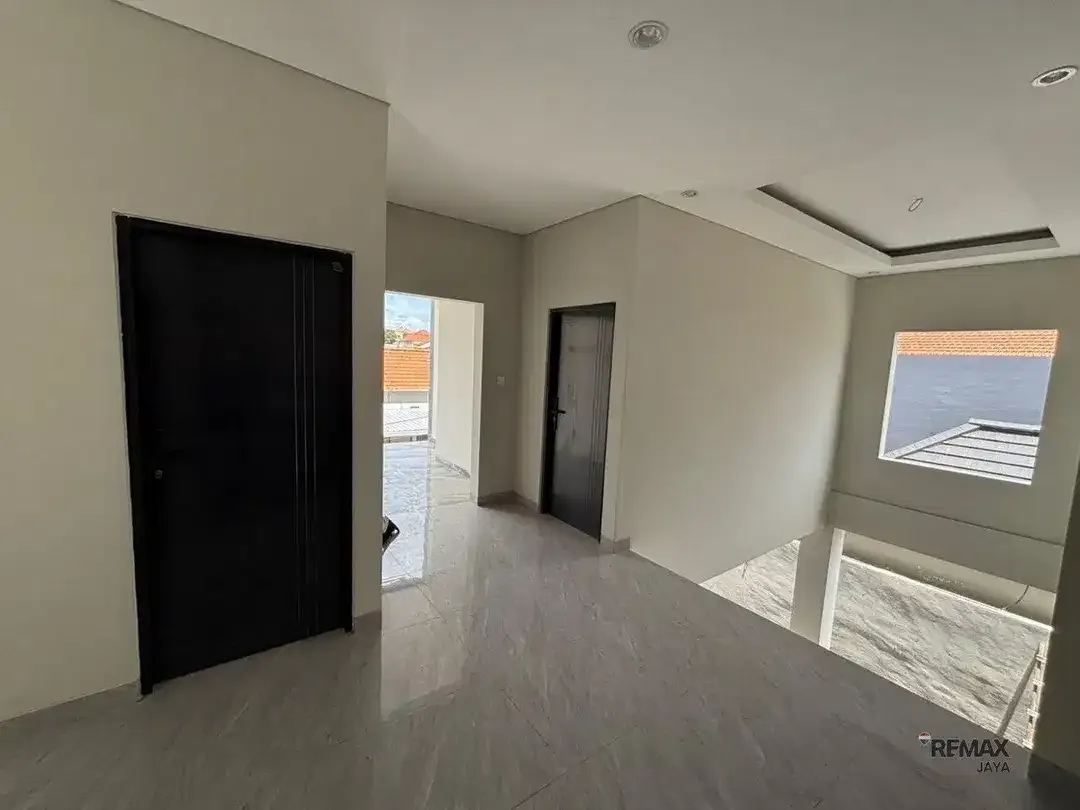 Rumah Baru 4 Kamar Tidur Dijual, di Area Buluh Indah Denpasar - Image 5 of 7