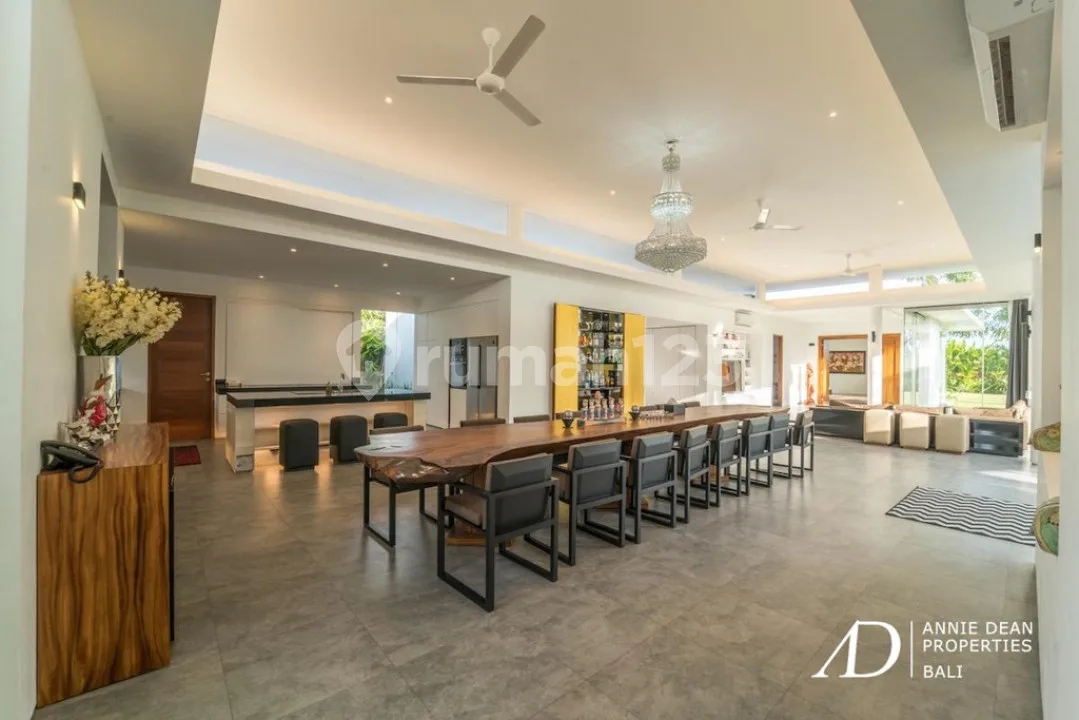 Freehold | Luxury Family Villa With Large Garden In Babakan, Canggu - Image 4 of 4