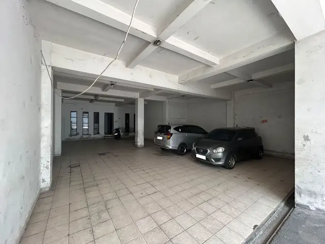 Dijual Tanah Bangunan Komersial HGB Strategis Luas 1000 m2 di Tuban Kuta Bali - Image 3 of 10