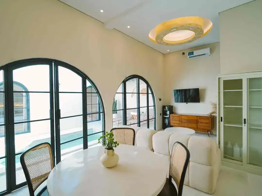 2 Bedroom Villa For Rent - Image 2 of 10