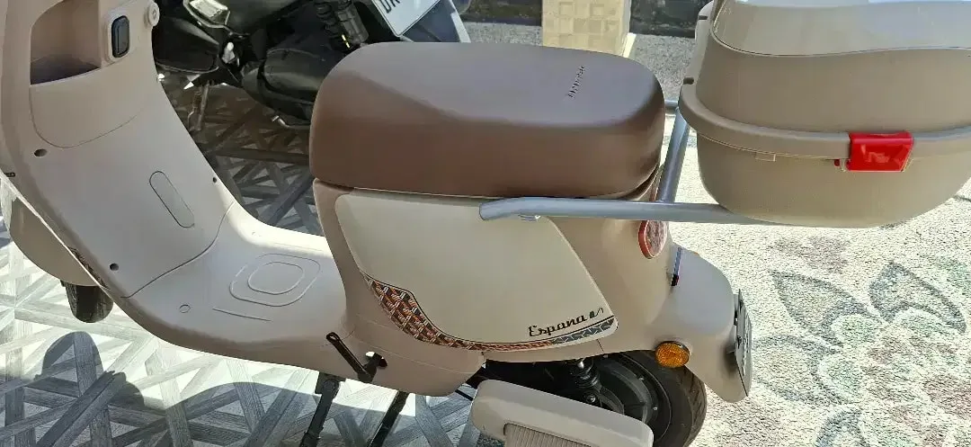 Sepeda listrik lithium merek united - Image 1 of 7