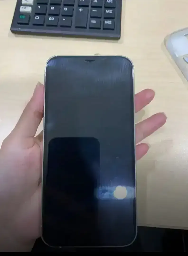 Iphone 12 Pro 256Gb kelengkapan fulset - Image 3 of 7