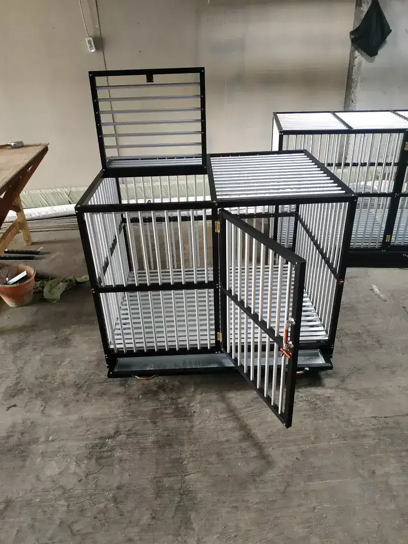 Kandang anjing aluminium - Image 2 of 2