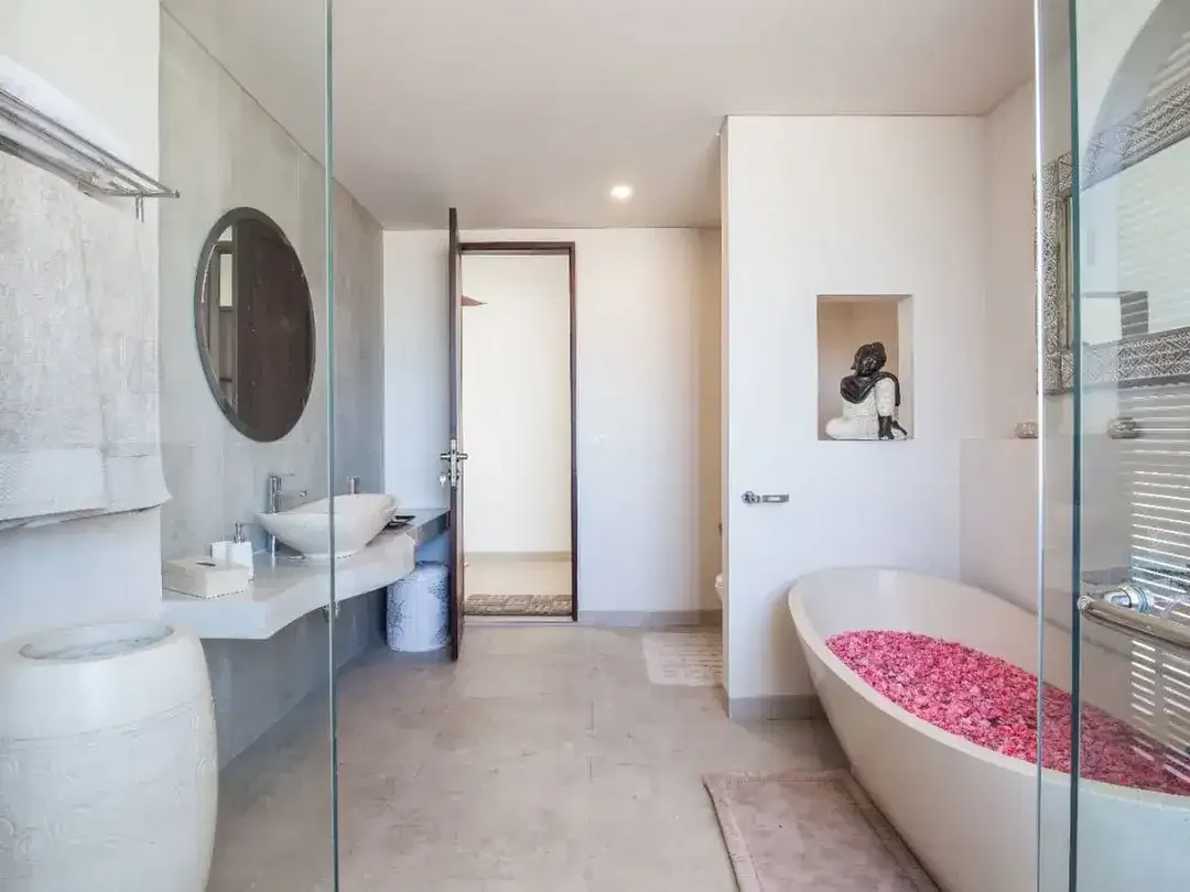 Leasehold - Villa Elegan di Ungasan Bali dengan View Laut - Image 10 of 10