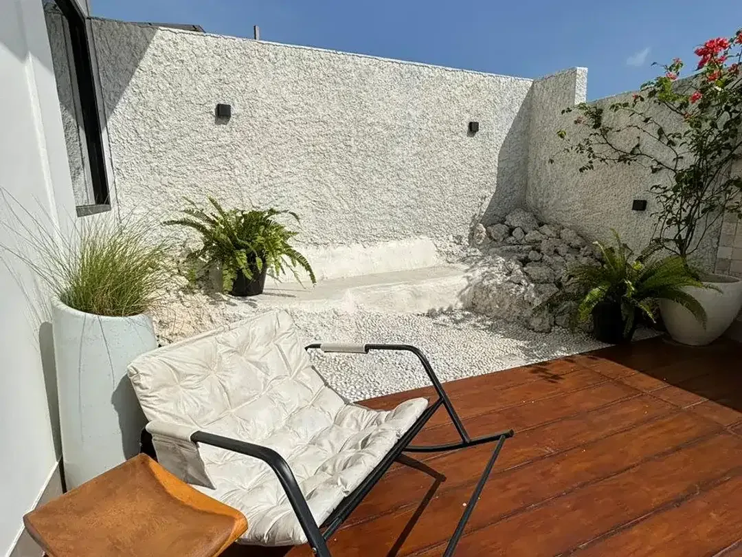 Modern Minimalist Villa Jimbaran - Image 2 of 10