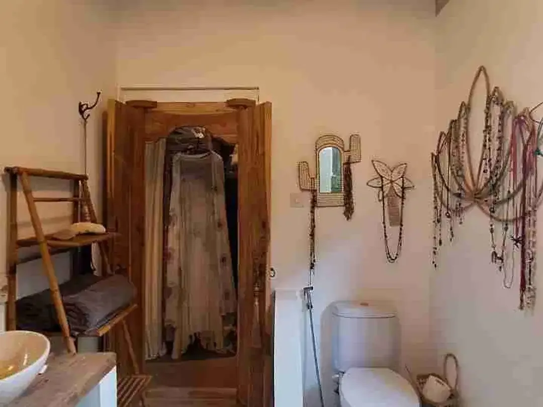 COZY 2 BEDROOMS VILLA BOHEMIAN STYLE FOR RENT / SUN - Image 9 of 10