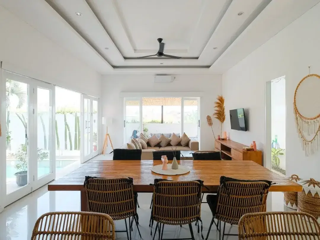 For Sale Leasehold - Modern style villa with views of green rice fields in Tumbak Bayuh - Image 1 of 10