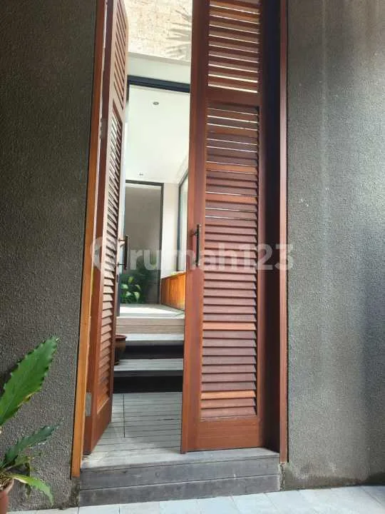 FOR RENT HUNIAN SEMI VILLA NYAMAN TENANG 2BR KAWASAN DEKAT SANUR - Image 4 of 4