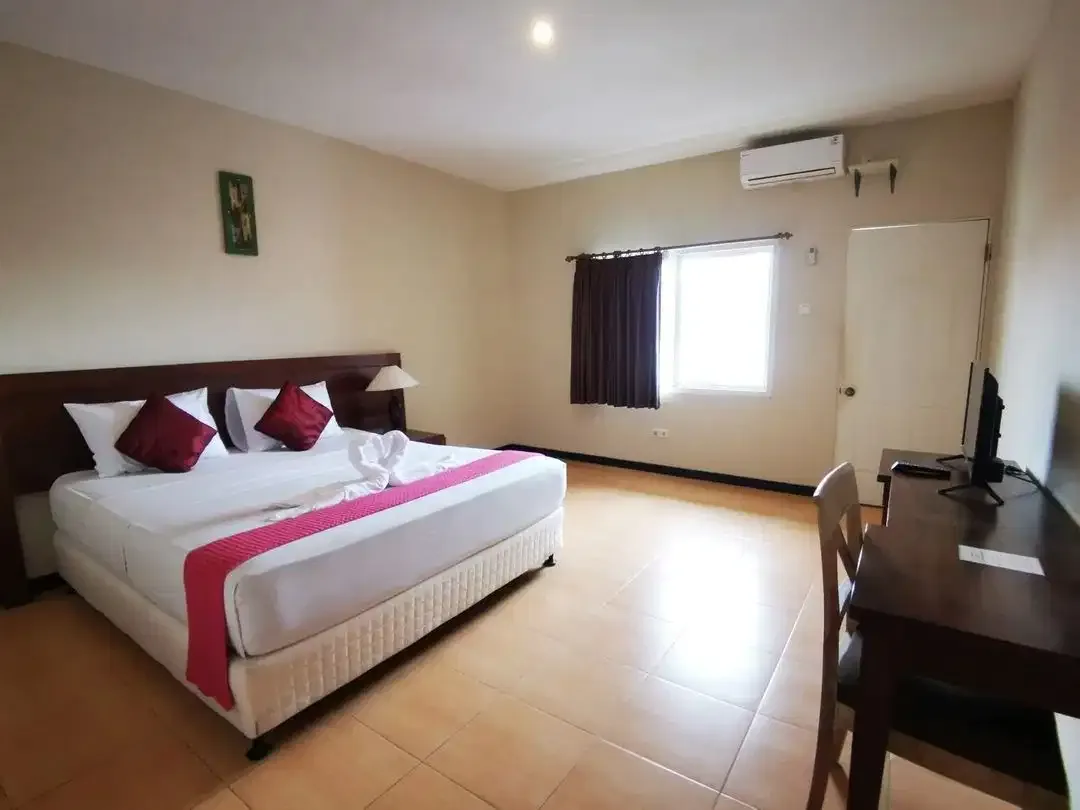 For rent 4 Bedrom villa at Berawa, Canggu - Image 3 of 10