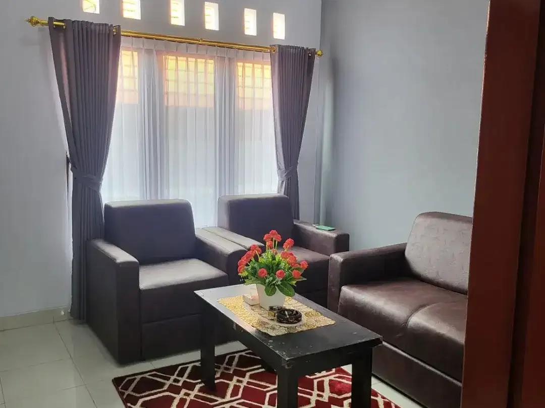 Dijual Rumah Semi Furnish - Jl Nuansa Ring Bukit Dekat Taman Griya dan Kori Nuansa - Image 3 of 10
