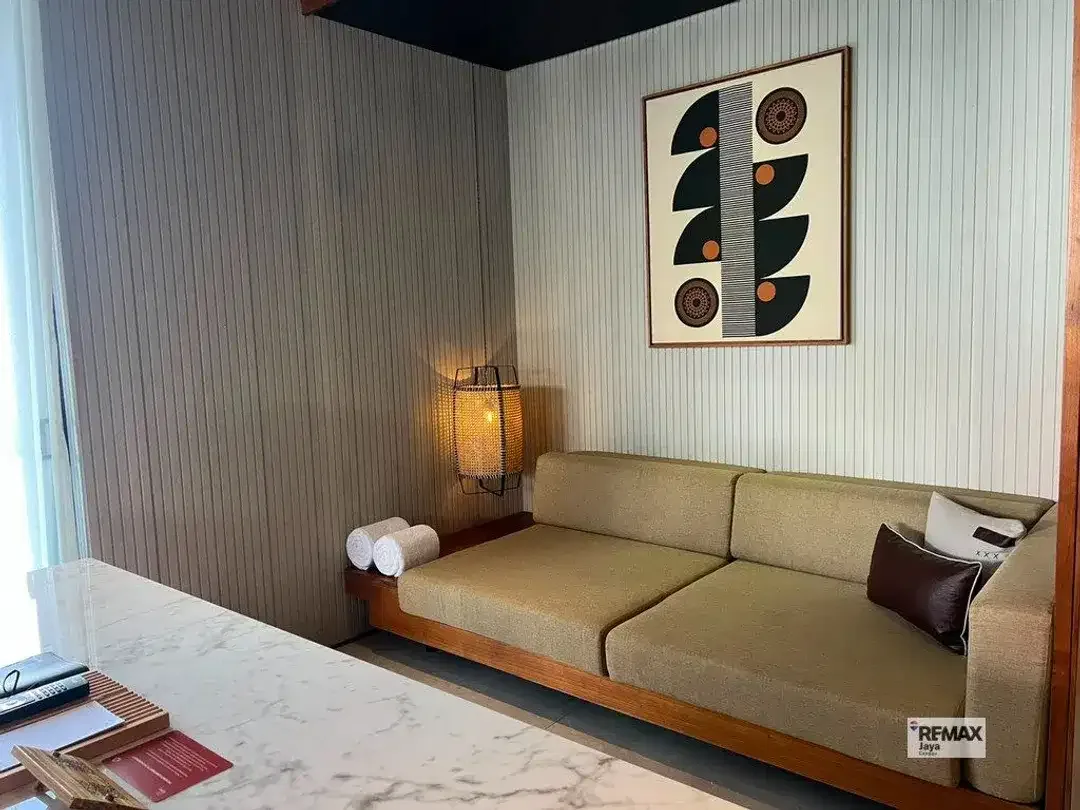 Luxury Strata Title Apartment With Private Pool For Sale In Berawa - Image 6 of 9