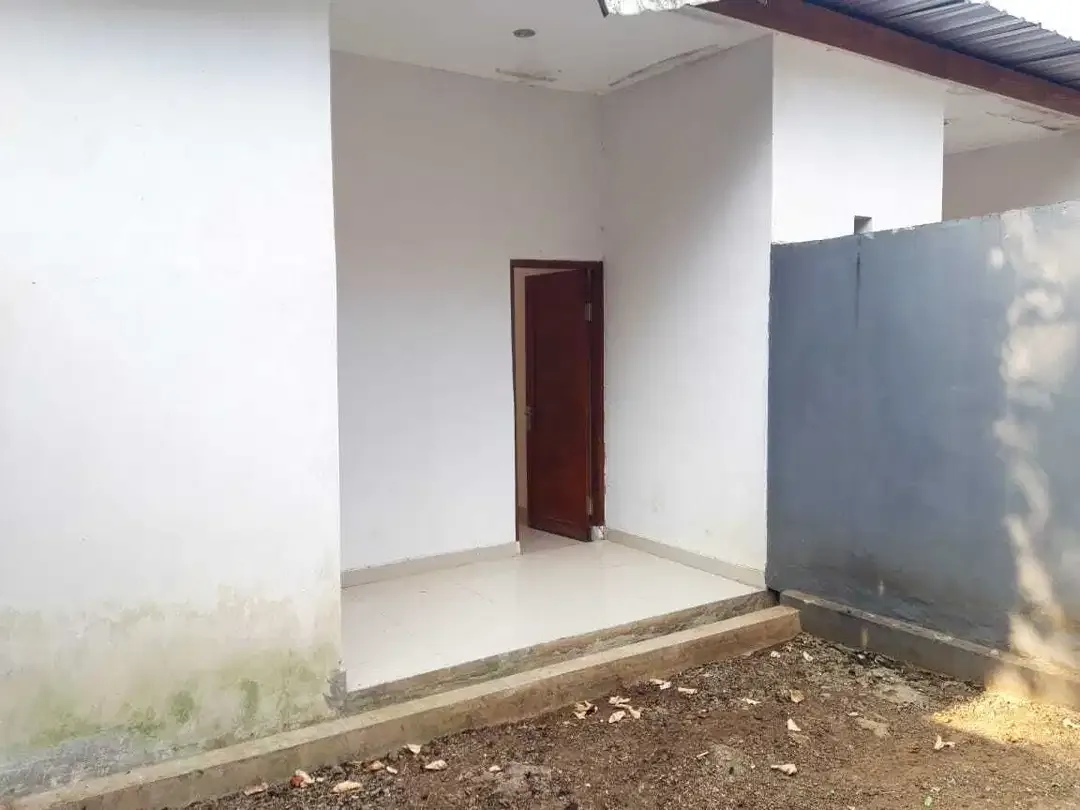 Dijual Toko Strategis Di jl I wayan Terunga Senapahan Tabanan - Image 4 of 8