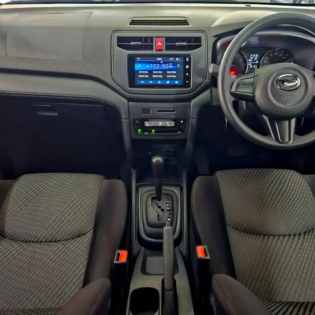 [2024] DP 20jt! Terios X 1.5 matic 2024 asliDK LowKM bkn type R 2025 - Image 8 of 10