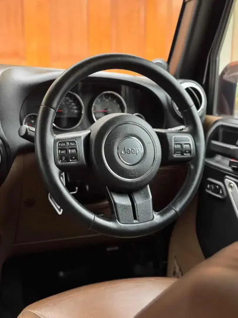 JEEP WRANGLER RUBICON UNLIMITED 3.6 AT 4X4 - Image 9 of 10