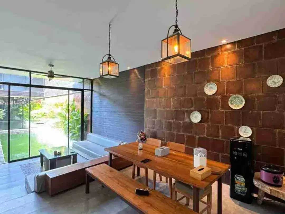 VILLA 3BR SHM JIMBARAN – PRIVATE POOL & ROOFTOP, 3 MENIT KE PANTAI - Image 6 of 10