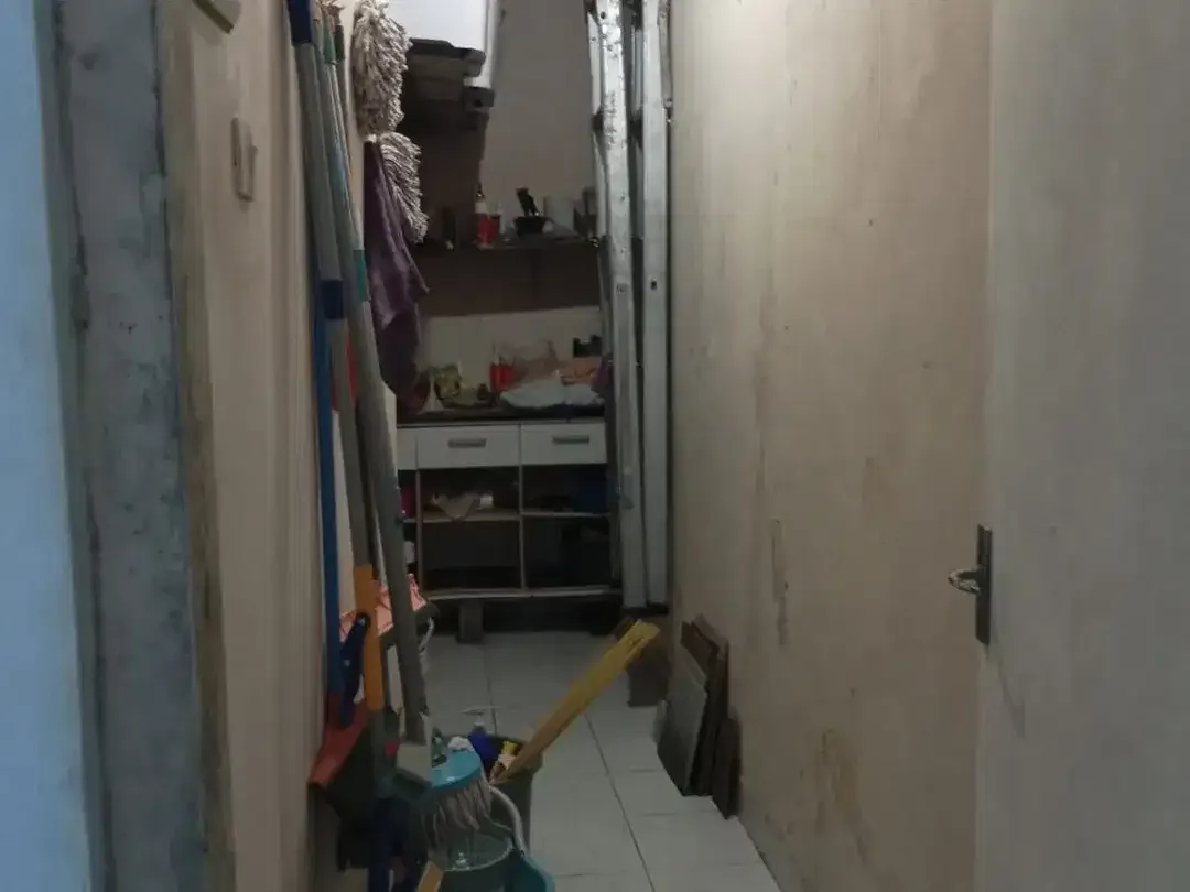 DIJUAL VILLA WITH POOL NON FURNISHED SANUR AREA - Image 9 of 10