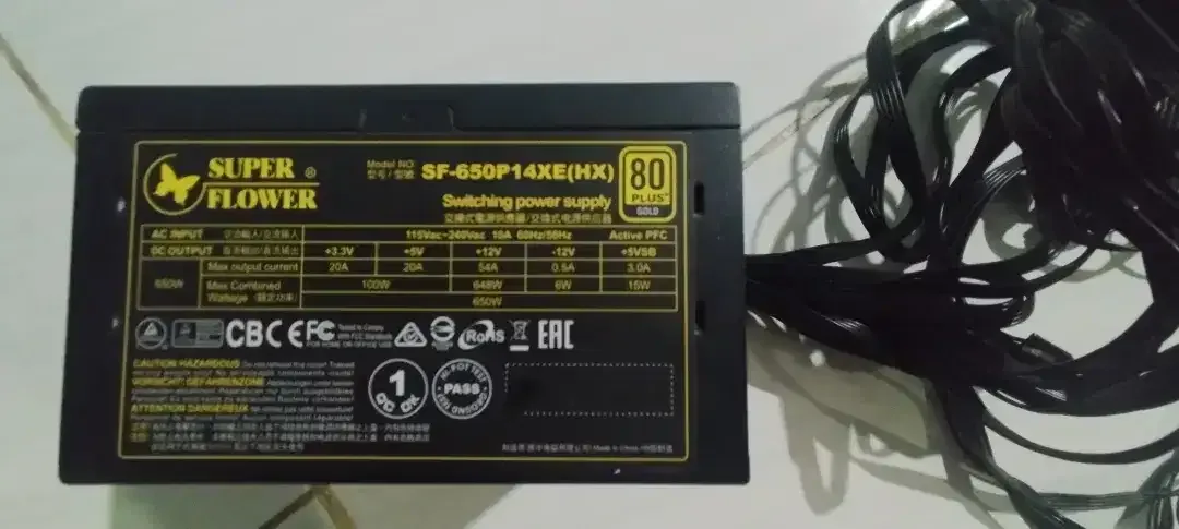 PSU 650w 80+ Gold Super Flower - Image 2 of 2