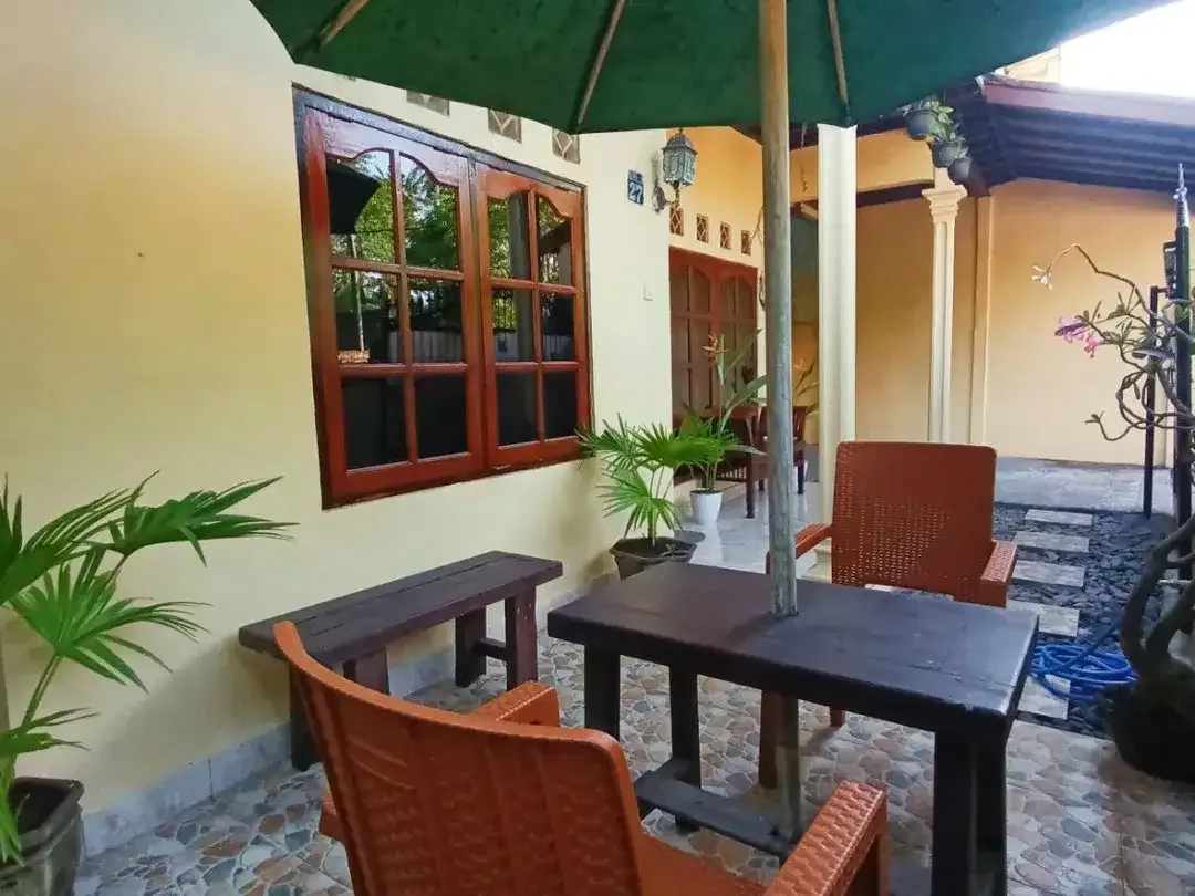 Rumah Nuansa Tradisional, Lingkungan Tenang, Sejuk dan Nyaman, Dekat ke Pantai Lovina - Image 5 of 10