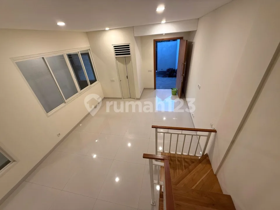 Rumah Baru 3 Kamar Tidur Siap Huni Kualitas Premium di Renon Denpasar - Image 2 of 4