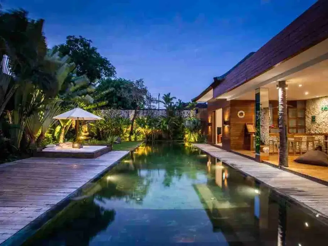 Luxury Villa Tropical Walking Distance Petitenget Beach Seminyak - Image 7 of 10