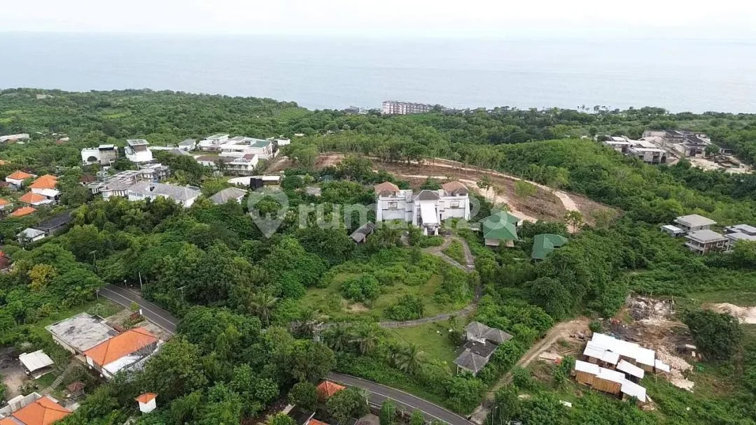 Pecatu - Ocean View Land With Bonus Villa Project - Image 1 of 4