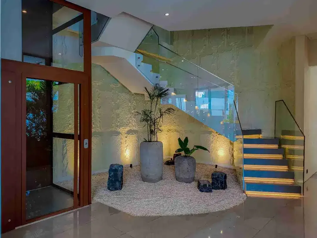 Luxury Villa di Seminyak sangat strategis Best for living - Image 5 of 10
