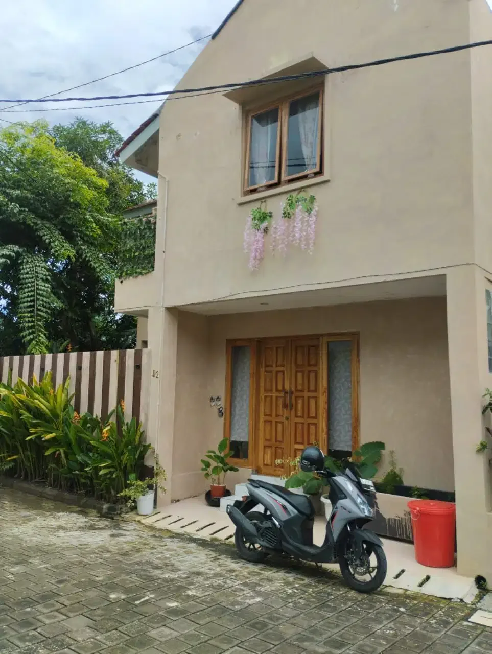 Villa Di Puri Gading Jimbaran 15 Menit Ke Pantai Balangan Bali - Image 2 of 10
