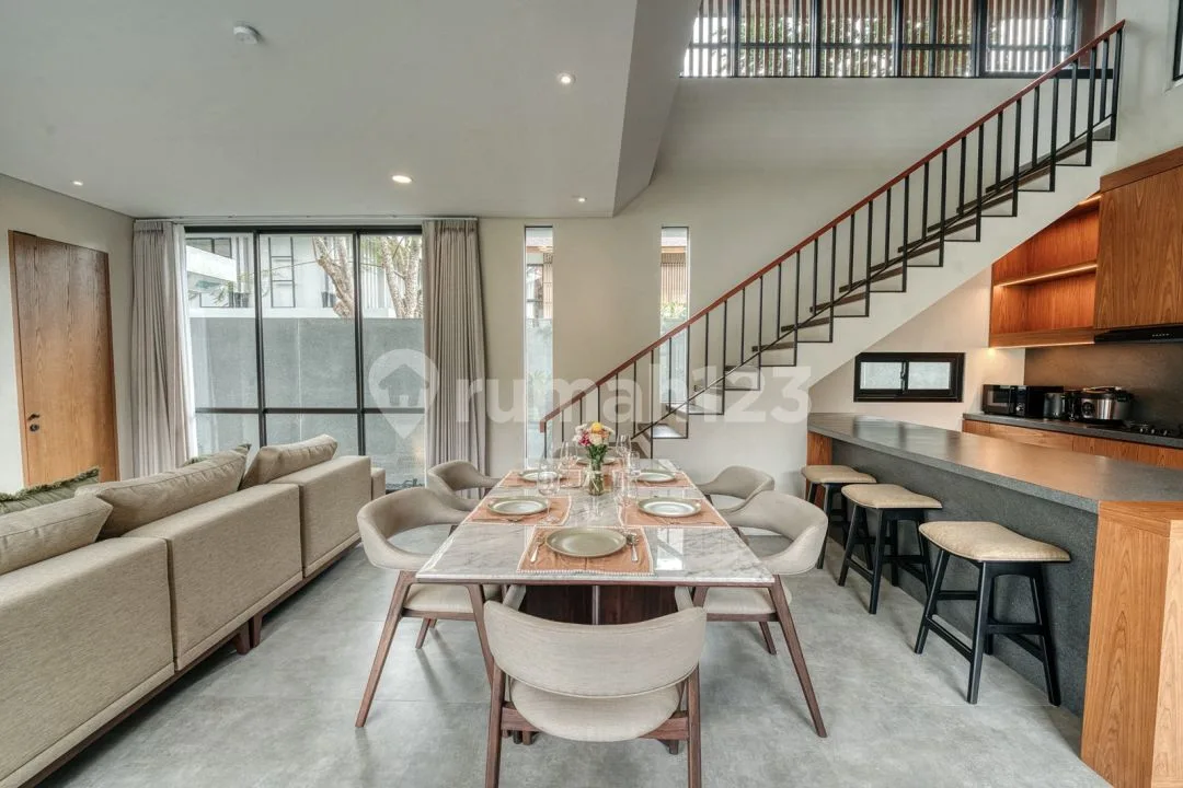 Villa Mewah Siap Huni Jimbaran Hijau dan Private Lokasi Strategis - Image 4 of 4