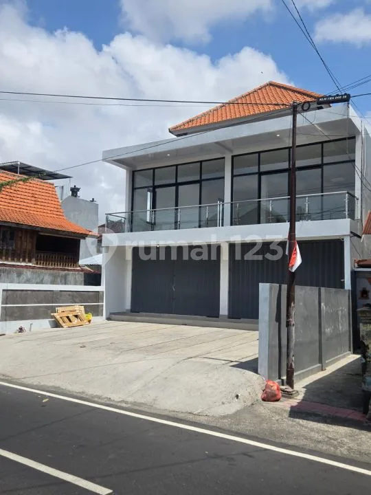 Ruko 2 Lantai Siap Huni Di Jl Veteran Denpasar Gp - Image 1 of 4