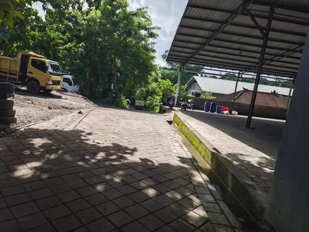 Tanah strategis Jl Uluwatu sebelah Clandys Jimbaran - Image 2 of 10