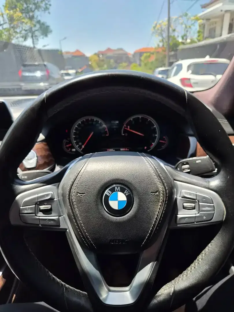 JUAL BMW 740LI G12 2018 - Image 9 of 10