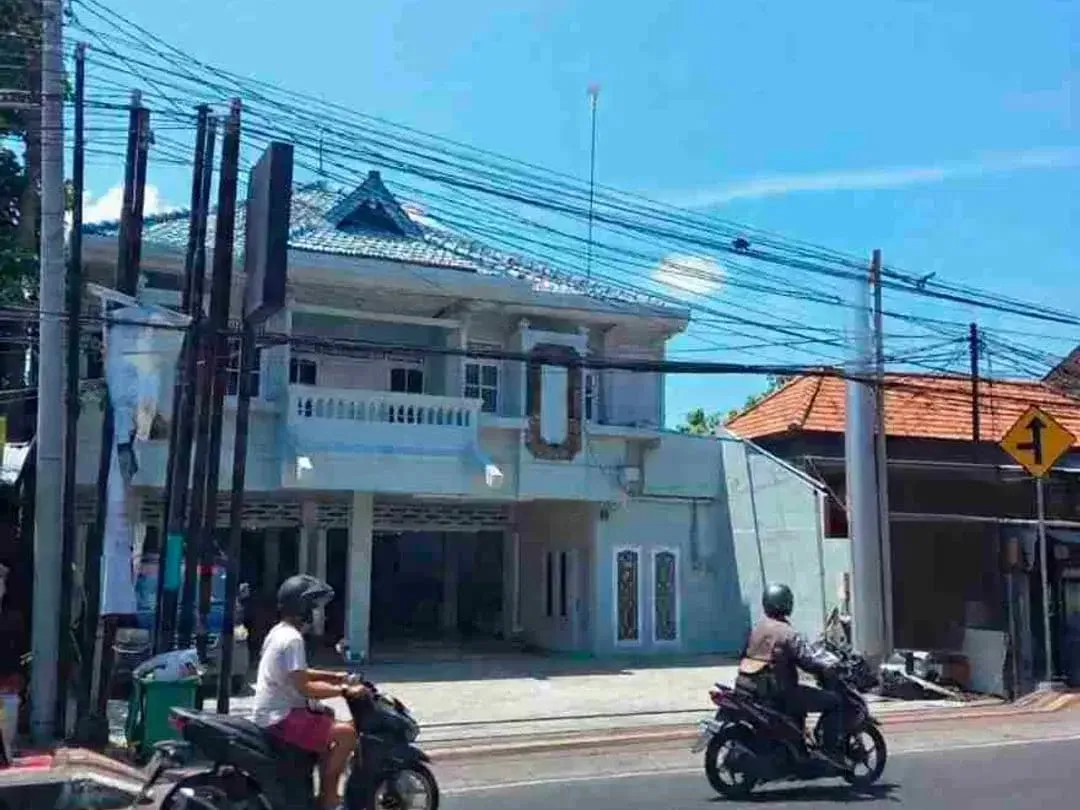 jual cepat bangunan 2 lt luas tanah 5,5 are dekat TSM di jln Imam Bonjol Denpasar - Image 2 of 5
